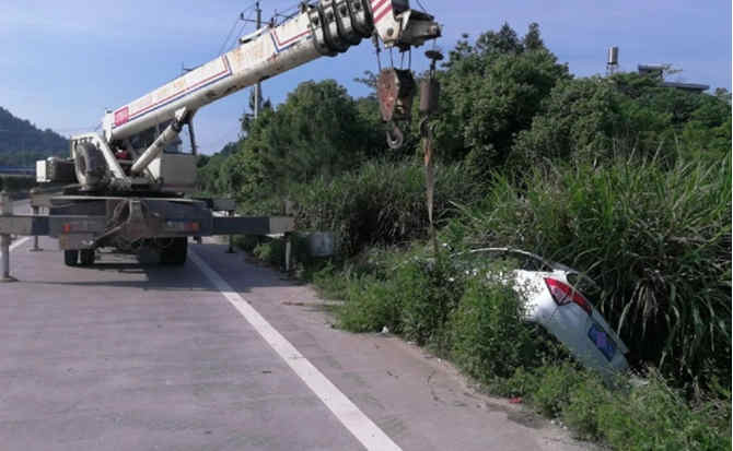 枝江重载吊车救援